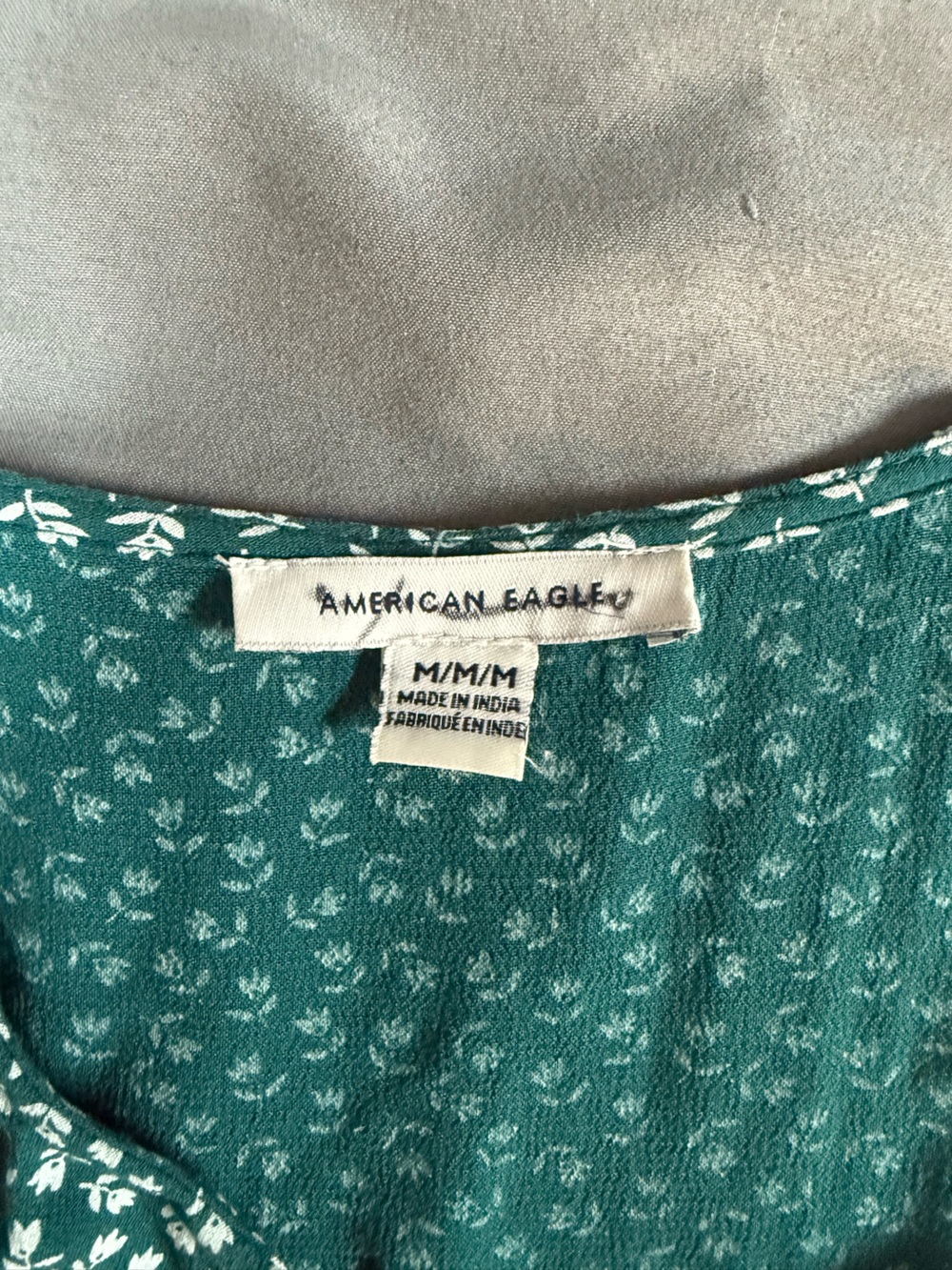 American Eagle Outfitters Teal Green Floral Blouse - Picture 4 of 6